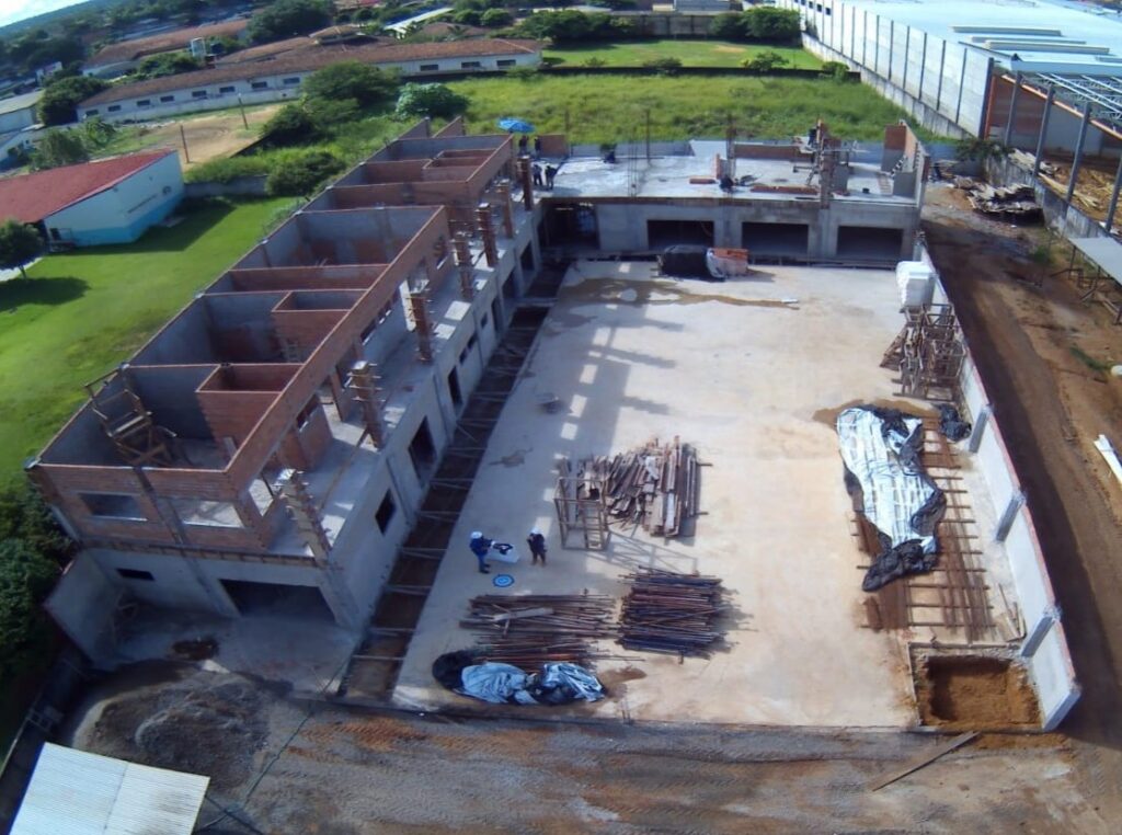 Obras do novo quartel do Corpo de Bombeiros em Machadinho d’Oeste avançam para fortalecer segurança na região