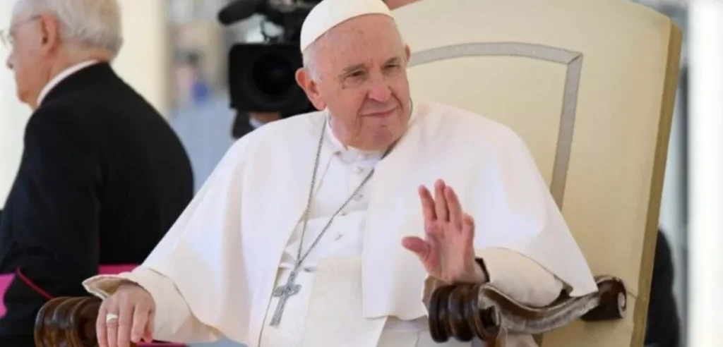 Papa Francisco está internado desde sexta-feira (14.02.25) (Foto: Reprodução/Vatican News)