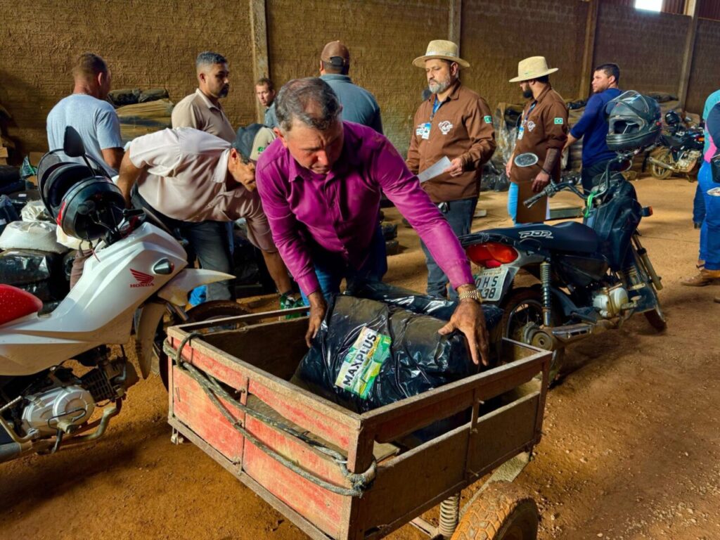 Governo de RO firma convênio com a Prefeitura de São Miguel do Guaporé para entrega de fertilizantes orgânicos