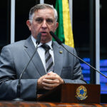 Izalci critica gestão do DF e investimentos do BRB