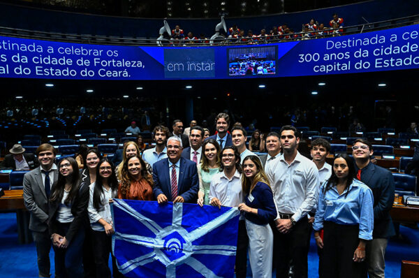 Senado comemora em sessão especial os 300 anos de Fortaleza